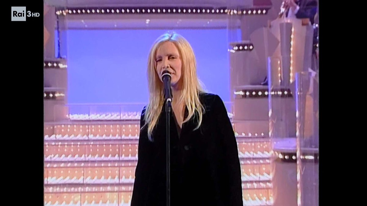Lino_Scaccia's tweet photo. La più bella canzone della mitica #PattyPravo #edimmichenonvuoimorire #AModoMio https://t.co/oQAslFXGAl