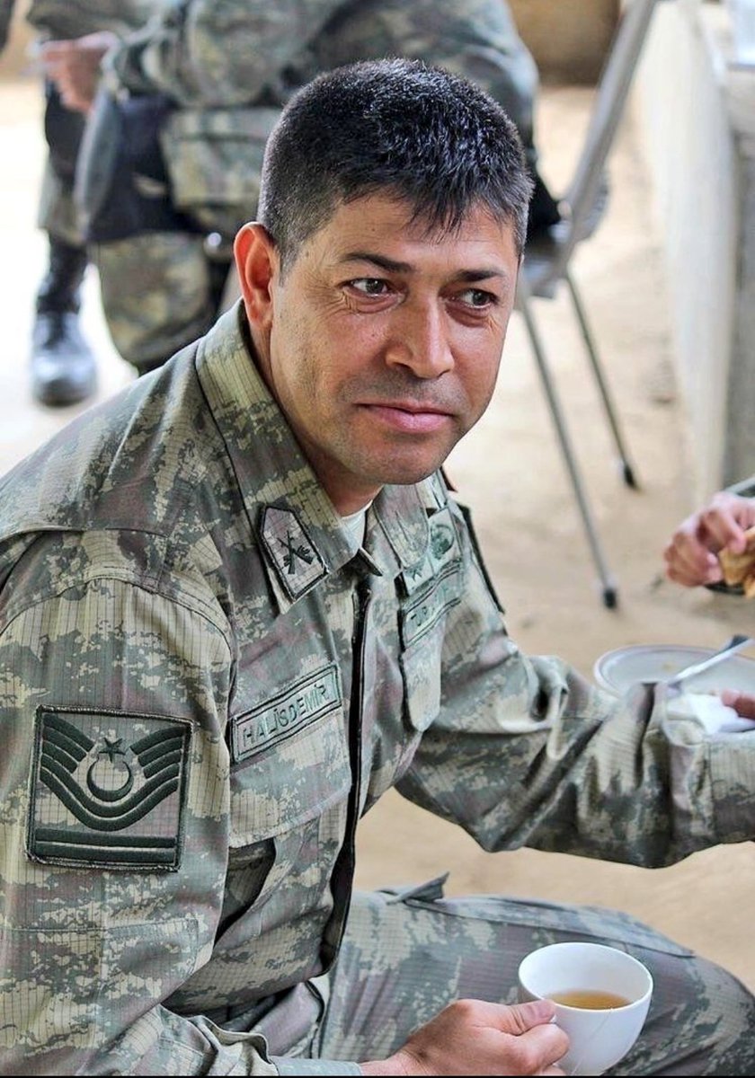 #AstsubayaAdaletYürüyüşü 
✅Kaç İl değiştirdiniz❓
✅Evinizi kaç kez ve farklı illere taşıdınız❓
✅Çocuklarınız kaç farklı ilde eğitim gördü❓
✅Kaç kez düğüne, doğuma, ölüme katılamadınız❓
✅Kaç kez herşeyden sorumlu, 24 saat esasına göre nöbet tuttunuz ❓