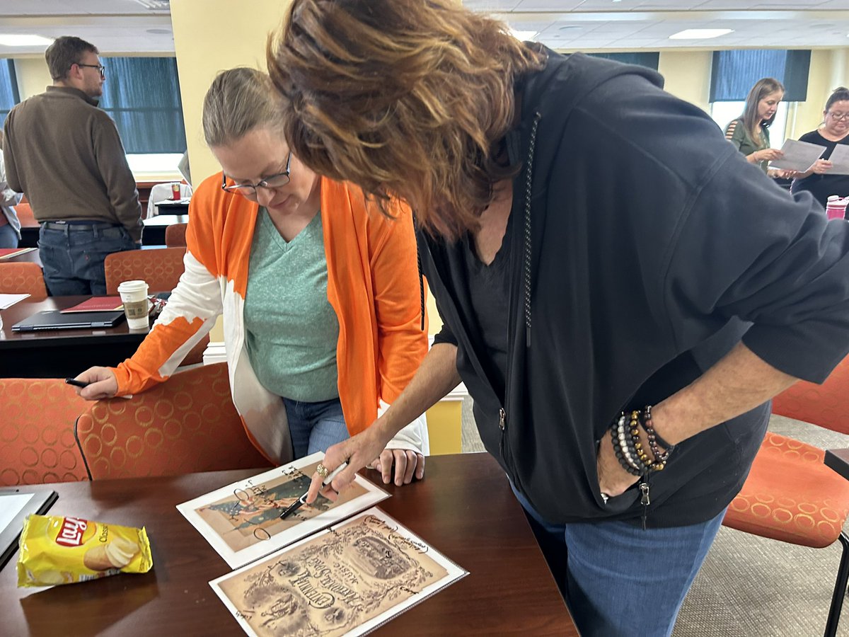 Connie López tweet media