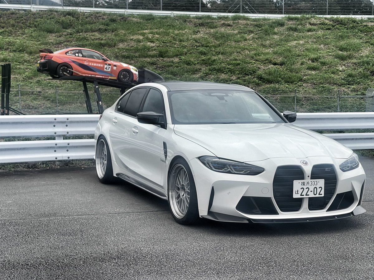 kinoshita_keys's tweet photo. Studie +Toyotire PROXES Sport2の完璧ツライチを発見!スポーツ性能が高いのに乗り味はしっとり。1ミリも隙のない完璧なM3だね。最近、プロクセススポーツ2を履く高級スポーツモデルか増えているような気がする😆
#木下隆之
#プロクセス
#proxes
#proxessport2 https://t.co/0NkjcyEi2p