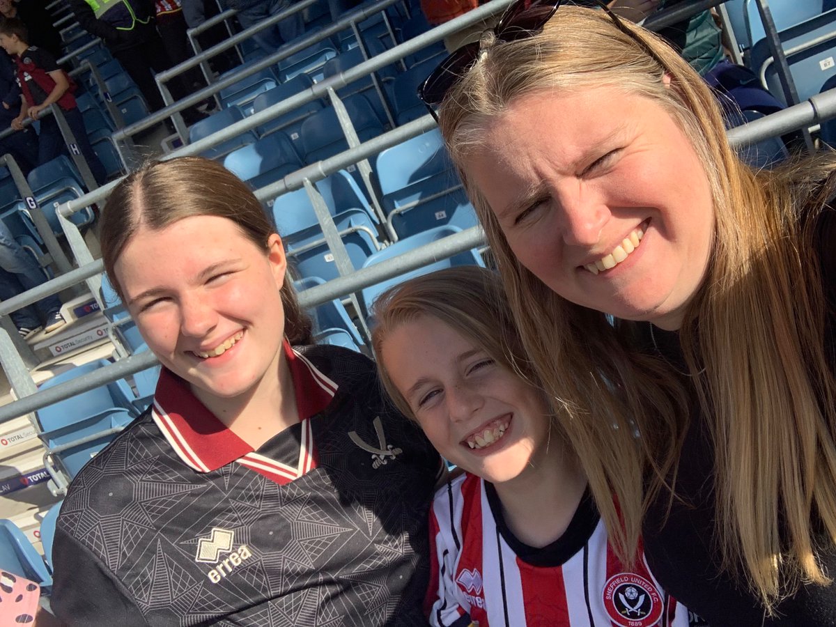 jillpyper's tweet photo. Away days ⚔️ https://t.co/WhsLVjNl8j