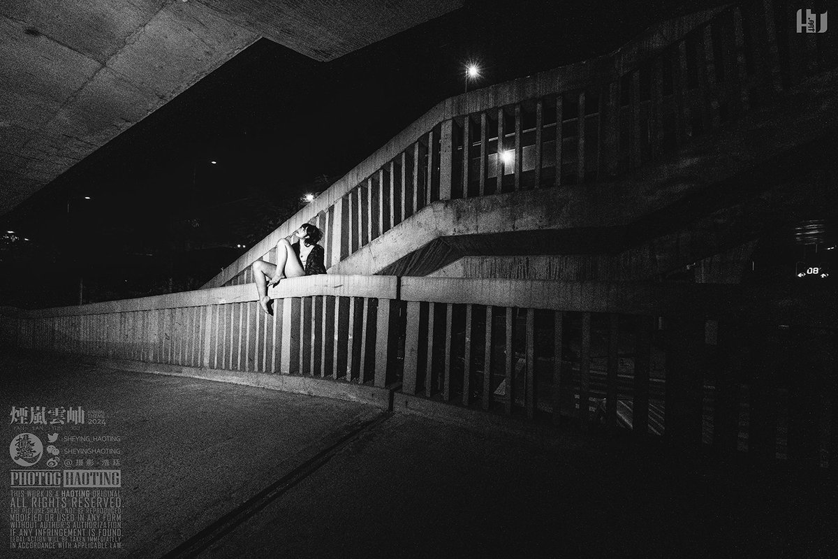 煙嵐雲岫/Good night

Have you ever seen an overpass 
at four in the morning?

@ShiinaYukiIi
#约拍 #人体艺术 #独立摄影 
#HAOTING #摄影浩廷 #浩廷 https://t.co/SXh8VOZt7d