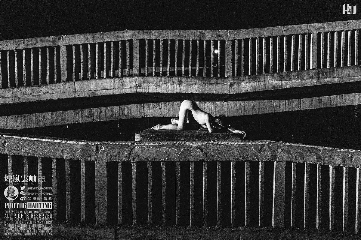 煙嵐雲岫/Good night

Have you ever seen an overpass 
at four in the morning?

@ShiinaYukiIi
#约拍 #人体艺术 #独立摄影 
#HAOTING #摄影浩廷 #浩廷 https://t.co/SXh8VOZt7d