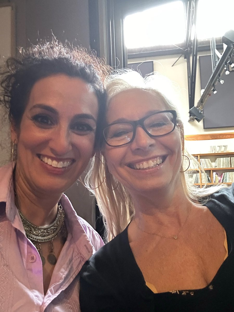 So happy to be cohosting #CafeLatino <a href="/JAZZFM91/">JAZZ.FM91</a>  with my amiga <a href="/laurafernandezm/">Laura Fernandez</a> ! Join us and donate 1800-811-2400 or jazz.fm