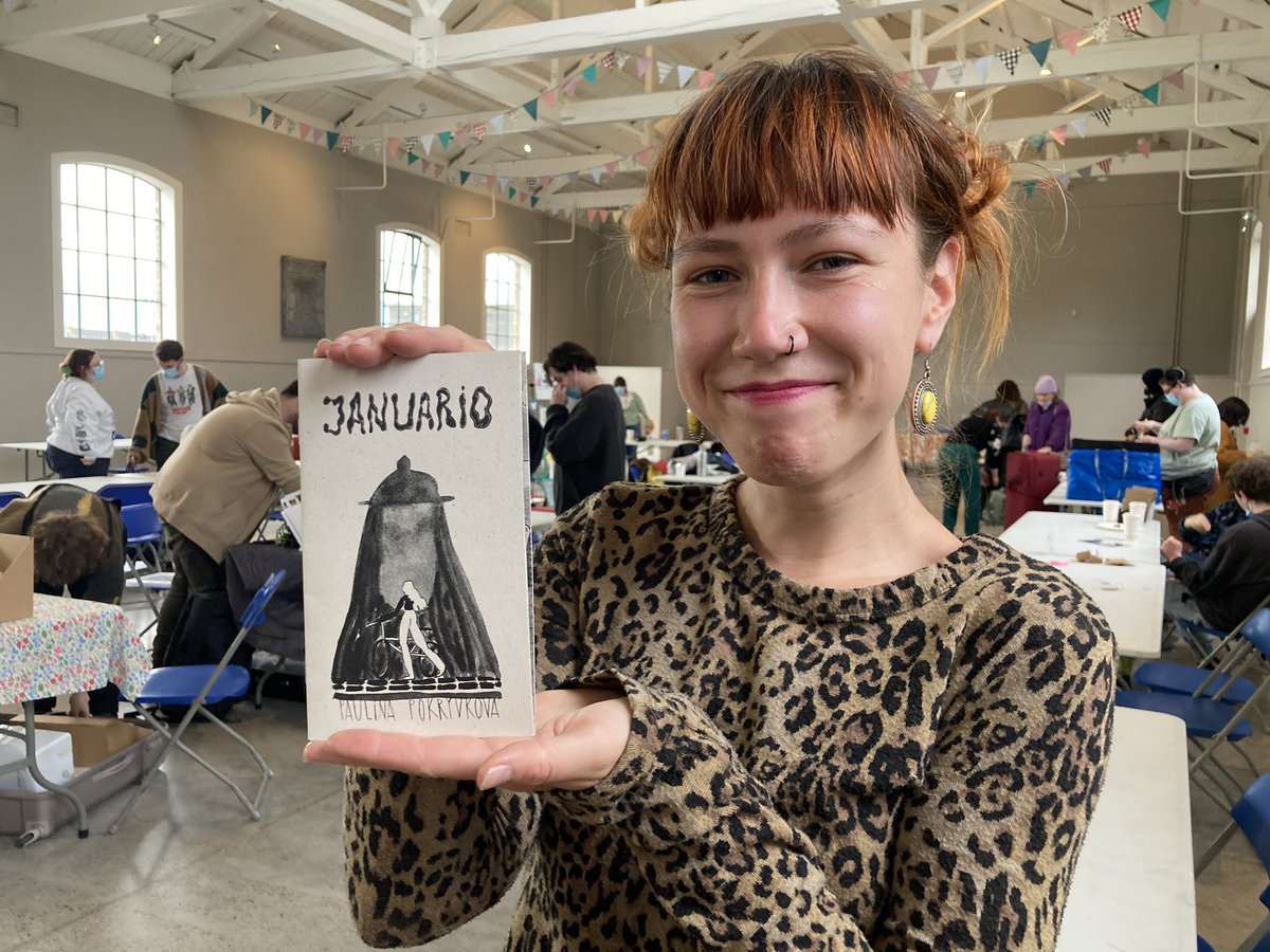 Little Deer Comics (@littledeercmx) on Twitter photo 2024 DCAF Printing Prize winner Paulína Pokryvková with her winning 24 page comic, Januario!
Exquisite work by Way Bad Press!
Will get copies for the shop in a little while.
Next printing prize recipient exhibits tomorrow! It’s a whole ‘nother <a href="/dublincomicarts/">Dublin Comic Arts</a> day! 2024 DCAF Printing Prize winner Paulína Pokryvková with her winning 24 page comic, Januario!
Exquisite work by Way Bad Press!
Will get copies for the shop in a little while.
Next printing prize recipient exhibits tomorrow! It’s a whole ‘nother <a href="/dublincomicarts/">Dublin Comic Arts</a> day!