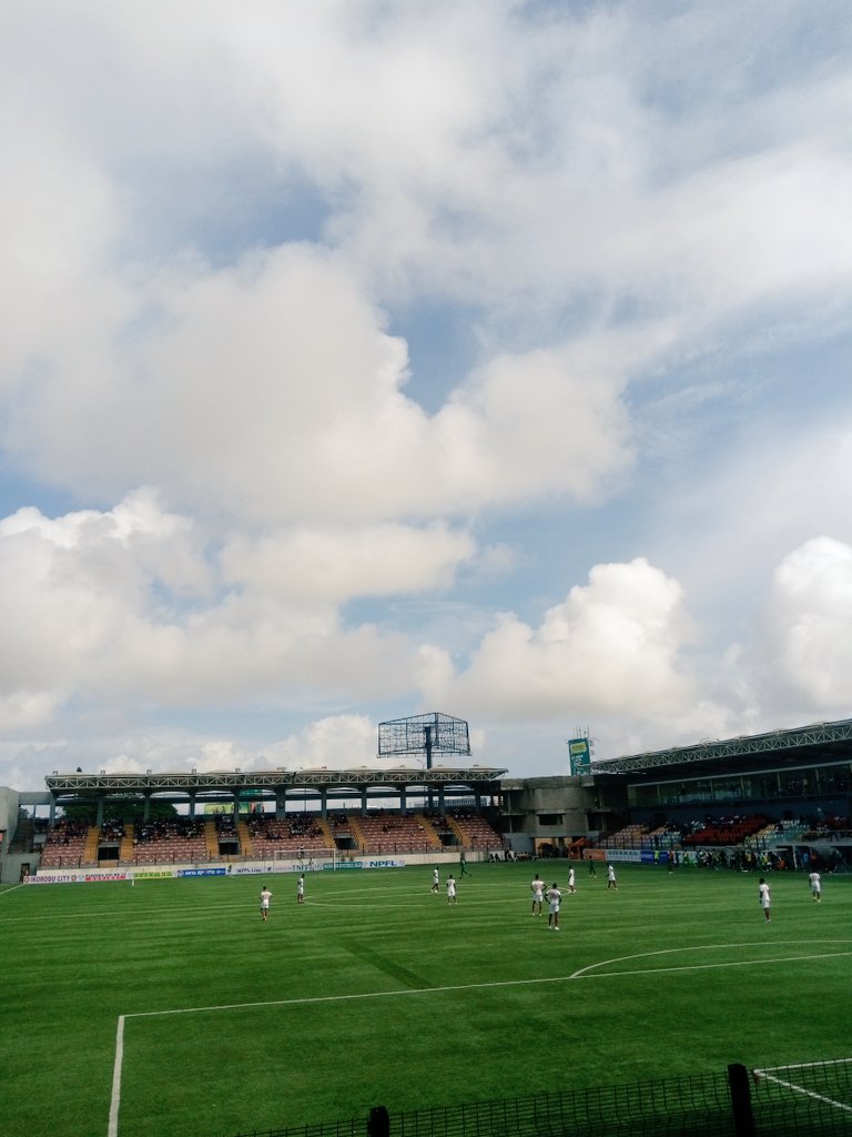 _ZonalSports's tweet photo. Saturday Sunshine at the Mobolaji Johnson Arena. Home ground of Nigeria Premier Football League (NPFL) side, Ikorodu City F.C. https://t.co/ct6D5R5KLl