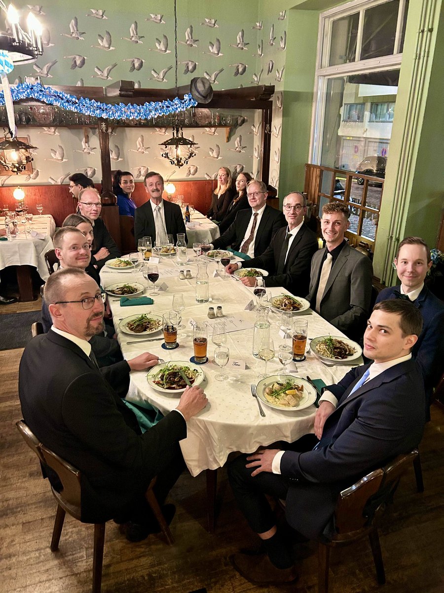 🇩🇪German doctor, German style hat, opponent from Germany and party in a  German restaurant 🇩🇪 Sword and opponent still Finnish style!🇫🇮 Congratulations, Dr. Alex🥂