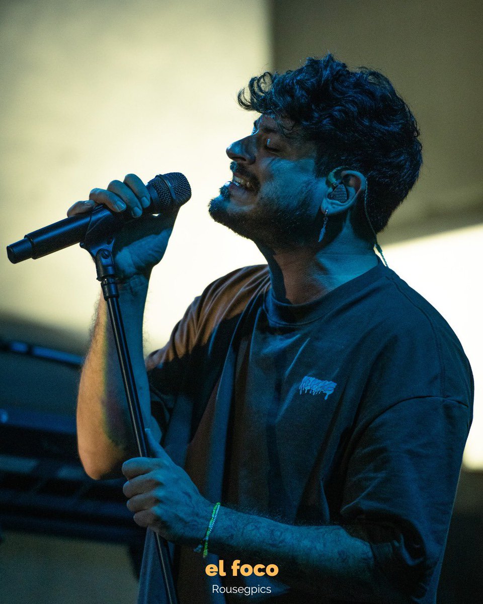 Segundo concierto de #ContradiccionTour de <a href="/cepedaoficial/">Luis</a> en València 🎤

🎸 El gallego presentó los temas de su último disco #Contradicción 

📸: <a href="/rousegpics/">Rousegpics</a> y <a href="/Alba_Valle17/">Alba Valle</a> 

<a href="/peripecia_es/">Peripecia</a> 

#ContradicciónTourValencia #ContradicciónTour