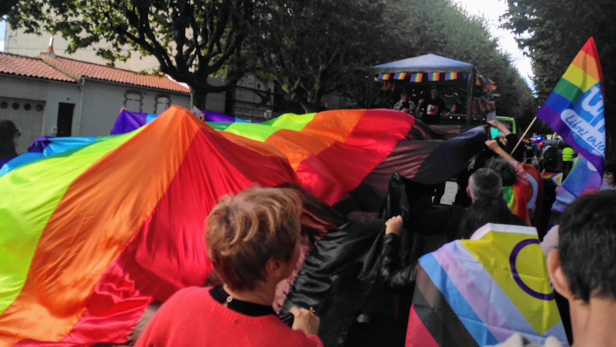 Lucie Etonno tweet media