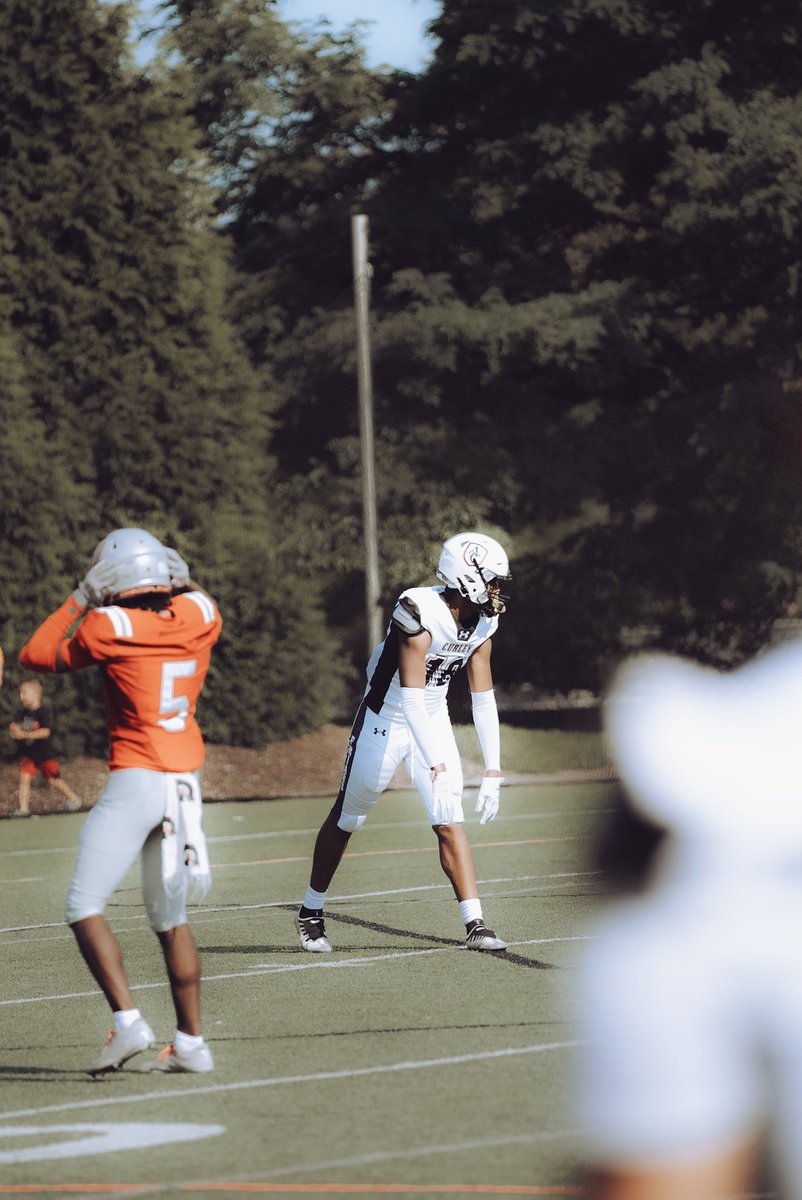 mid-season highlights of my sophomore year, very excited for the rest of the season!

hudl.com/v/2QAfh2