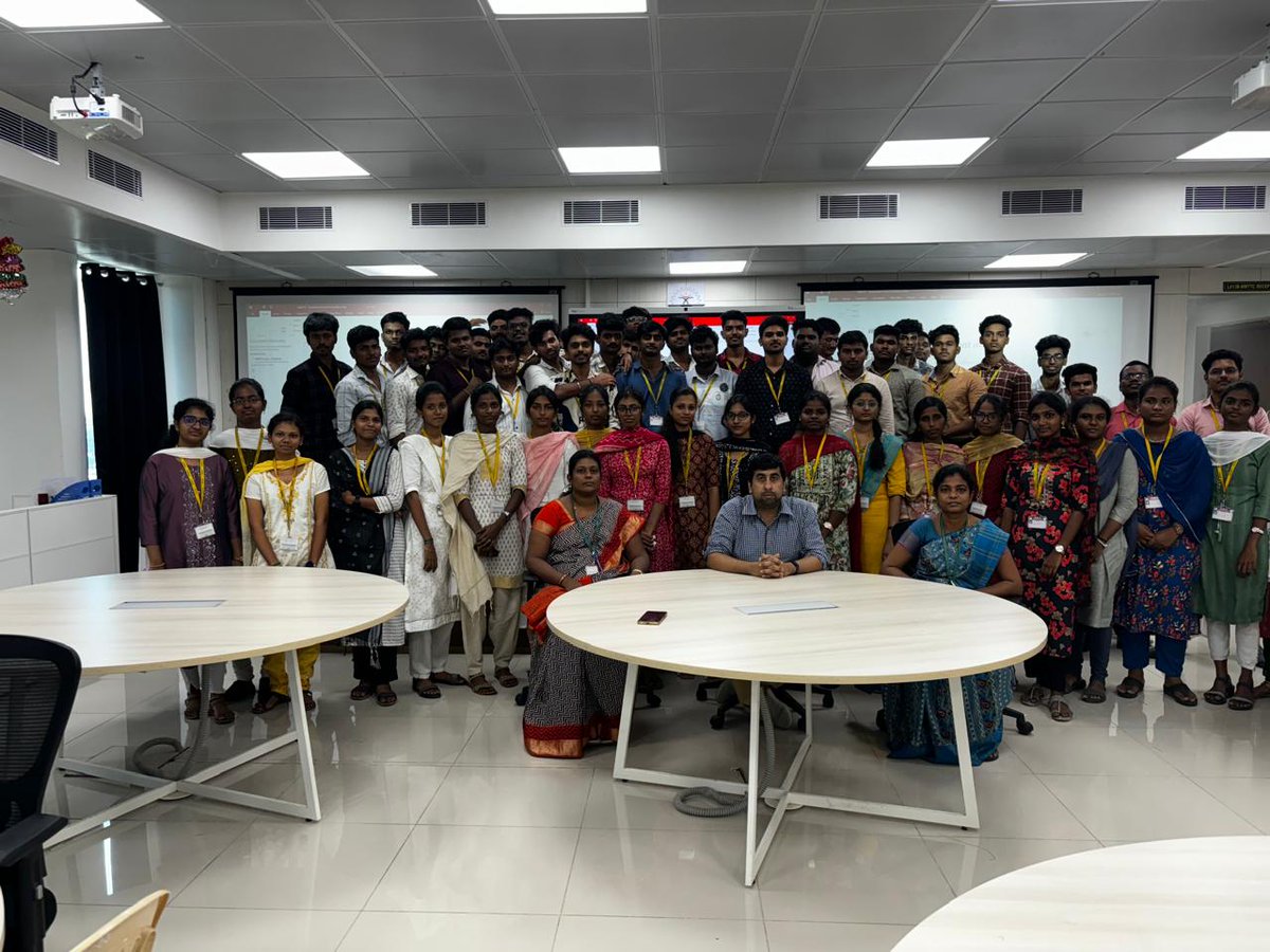 rmdcse's tweet photo. Our III Year CSE A section Students (2022-2026 Batch) had Industrial Visit to IIITDM, Kancheepuram on 18.09.2024.
#rmdec #CSE #EngineeringCollege #rmkgroupofinstitutions #industrialvisit2024 #iiitdm https://t.co/iVf5ctbfJo