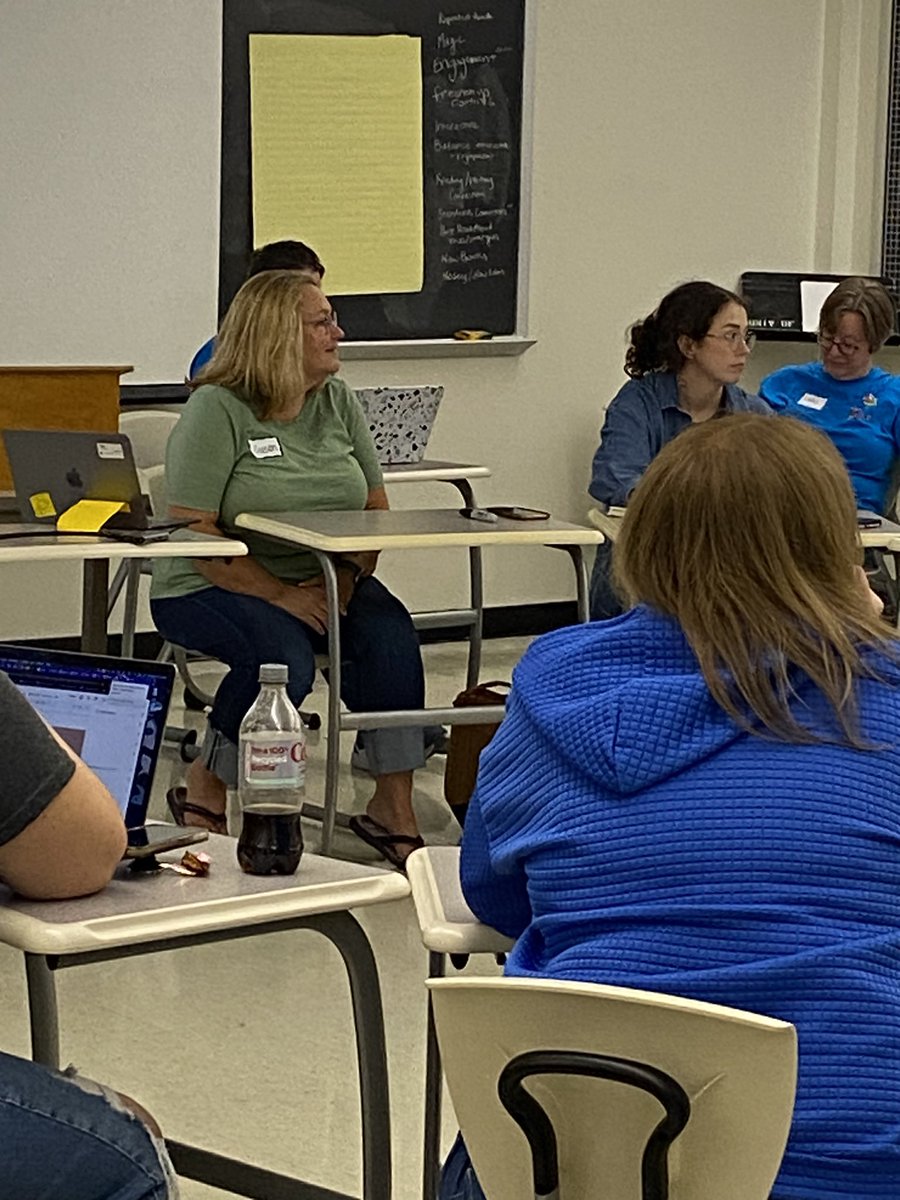 nErDcampNNE tweet media
