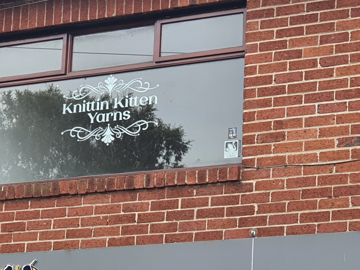 The sign is up 😍 find us above Twisted  Scissors! Spread the word x #Belfast #Rosetta #woolshop