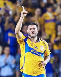 axelsolisrmz's tweet image. Arreglemos esto de forma civilizada……

Quien es el mejor jugador extranjero en la historia del Fútbol Regio ?

#Gignac -  LIKE 👍

#ChupeteSuazo 
Retweet 🔁

@Rayados 
@TigresOficial 
#Rayados 
#Tigres