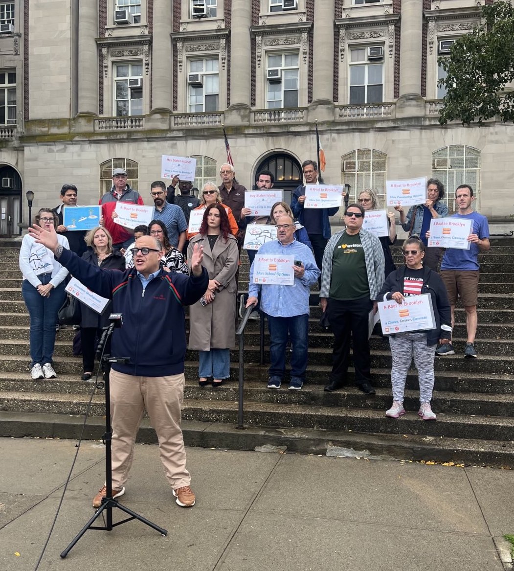 This morning I joined <a href="/TransAlt/">Transportation Alternatives</a> <a href="/Yamodo/">R🌹se Uscianowski</a> &amp; friends for a rally to bring back long lost much-needed ferry service between Staten Island &amp; southern BK. Connecting the <a href="/NYCferry/">NYC Ferry</a> between Staten Island and Bay Ridge is a no-brainer. All the infrastructure is there. Let's get it done!