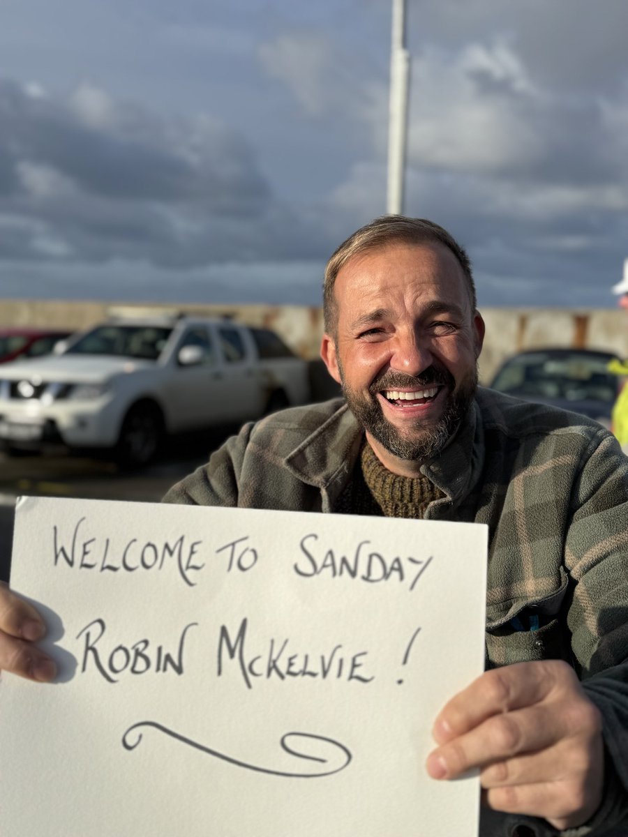 robinmckelvie's tweet photo. If people make an island I’m all over @VisitSanday. What a welcome! And what a warm community. Swirl in epic beaches, world-class pizza (seriously), wildlife from birds to whales, dense sweep of Neolithic history &amp; it’s 11/10 for #Sanday 😊 @TravWriters @NLFerries @VisitScotland https://t.co/TscSl8RNbp