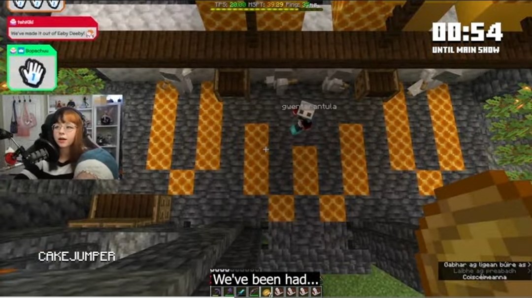 no you didn't imagine it, I was in the Minecraft Live Pre-show! I'm still shaking ahaha

My reaction to this very sus floor in @gwentarantino 's build on our community server was featured!
