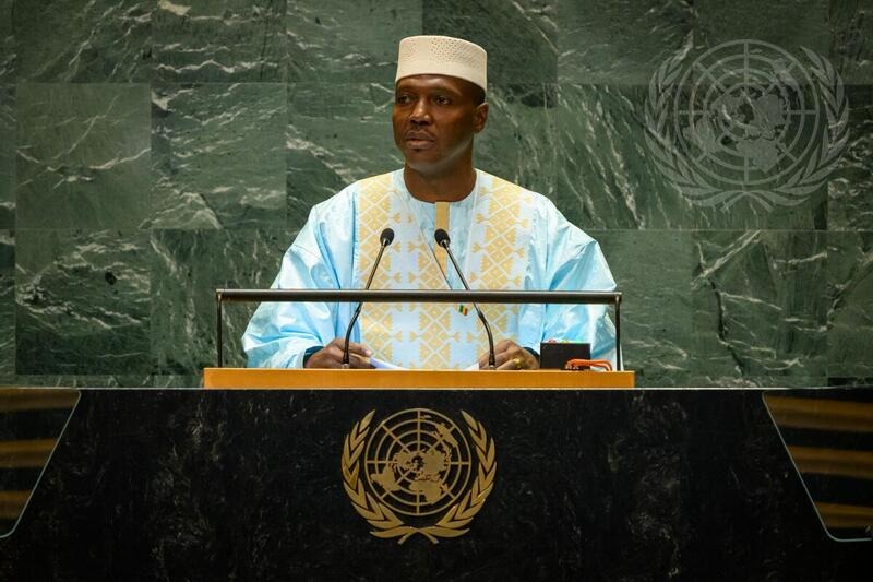 restitutorII's tweet image. 🇩🇿🇲🇱
Mali: Le Colonel Abdoulaye Maïga, Ministre d’État, Ministre de l’Administration territoriale et de la Décentralisation de l'AES met en garde l'Algérie au tribune de l'Assemblée générale de l'ONU:  "Le Mali exige de ces deux énergumènes diplomatiques (le MAE algérien et…