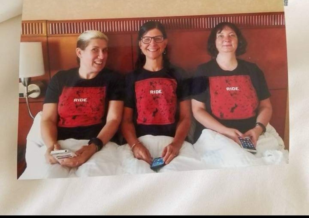 This popped up in my memories over on FB. @obiwankimberly
Brightens my day today ❤️
These are great memories.
Wish I could turn back time.