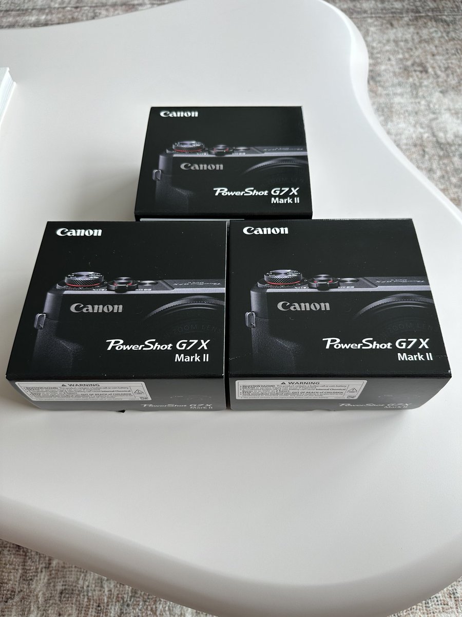 Dadozuk's tweet photo. @karasopretty_ I have a few brand new unopened I’m selling https://t.co/UH2IHNetLj