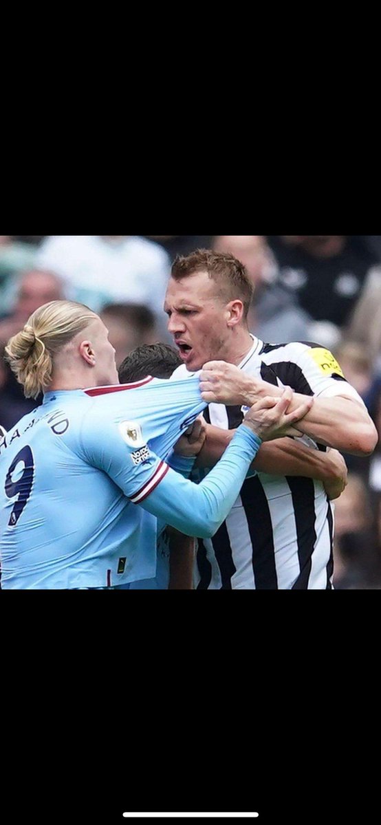 Neil Skinner (@neil_light) on Twitter photo Shocking scenes of bullying today at SJP. #DanBurn needs to apologise for the way he dealt with the little blonde boy wearing <a href="/ManCity/">Manchester City</a> no9 with the ponytail. <a href="/NUFC/">Newcastle United</a> please take appropriate action 🤪🖤🤍
<a href="/stevewraith/">Steve Wraith</a> <a href="/geordiedentist/">Mitch</a> <a href="/penman_stewart/">Stewart Penman</a> <a href="/oldheatonian/">steve ↙️</a> <a href="/NCSL1892/">Newcastle Consortium Supporters</a> Shocking scenes of bullying today at SJP. #DanBurn needs to apologise for the way he dealt with the little blonde boy wearing <a href="/ManCity/">Manchester City</a> no9 with the ponytail. <a href="/NUFC/">Newcastle United</a> please take appropriate action 🤪🖤🤍
<a href="/stevewraith/">Steve Wraith</a> <a href="/geordiedentist/">Mitch</a> <a href="/penman_stewart/">Stewart Penman</a> <a href="/oldheatonian/">steve ↙️</a> <a href="/NCSL1892/">Newcastle Consortium Supporters</a>
