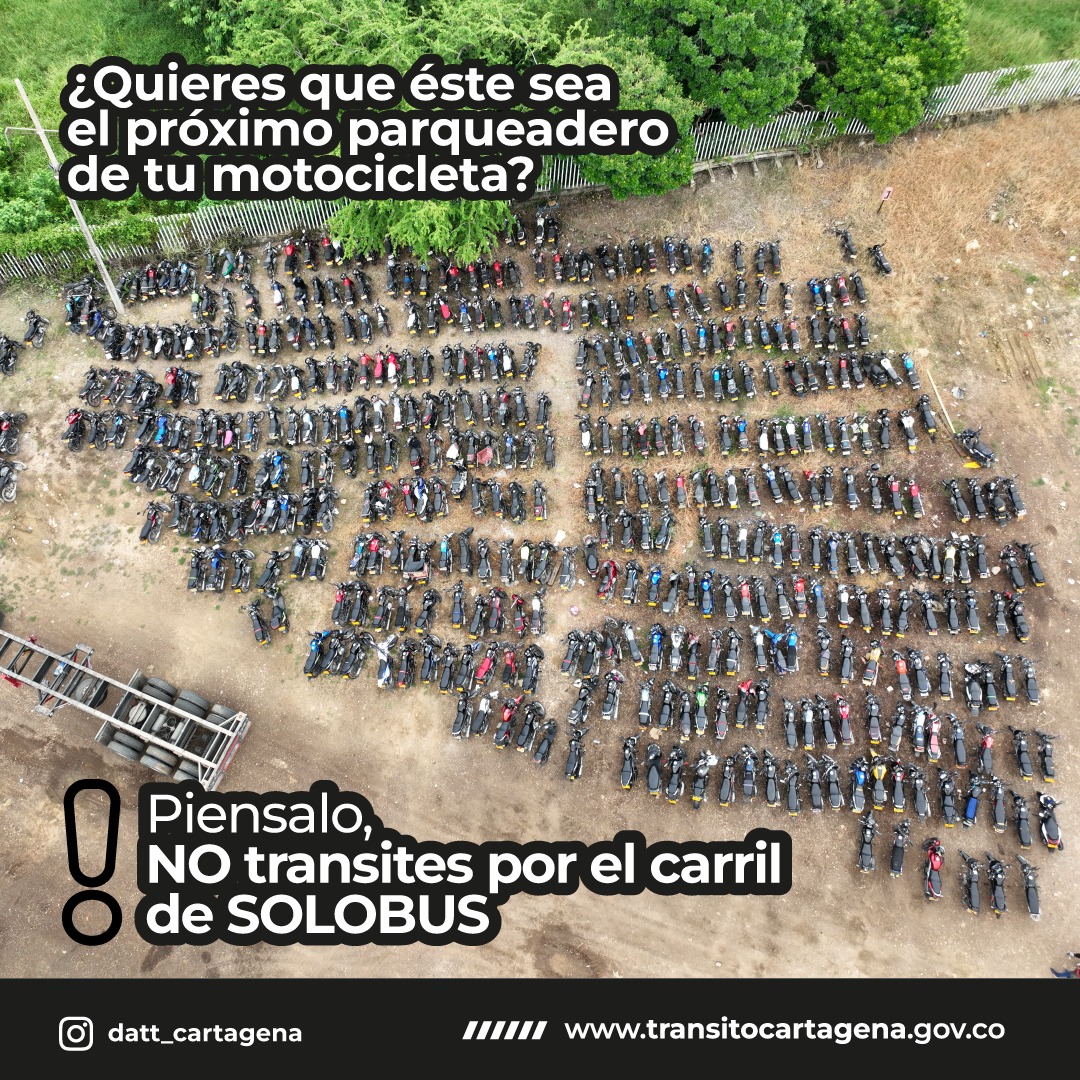 dumek_turbay's tweet photo. Quitamos el día sin moto y garantizamos su derecho al trabajo. Hacer cumplir la ley no es persecución ni garrote. Nada exime a los mototrabajadores de respetar las normas de tránsito y andar con sus papeles al día. 

El afán no excusa para invadir el solobús o montarse en las aceras, poniendo en riesgo sus vidas o de los peatones.

Los operativos de control por los puntos críticos del @DATT_Cgena seguirán de manera constante y permanente. Es preferible que el cementerio sea de motos. 

Pilas que andar legal, es andar seguro.