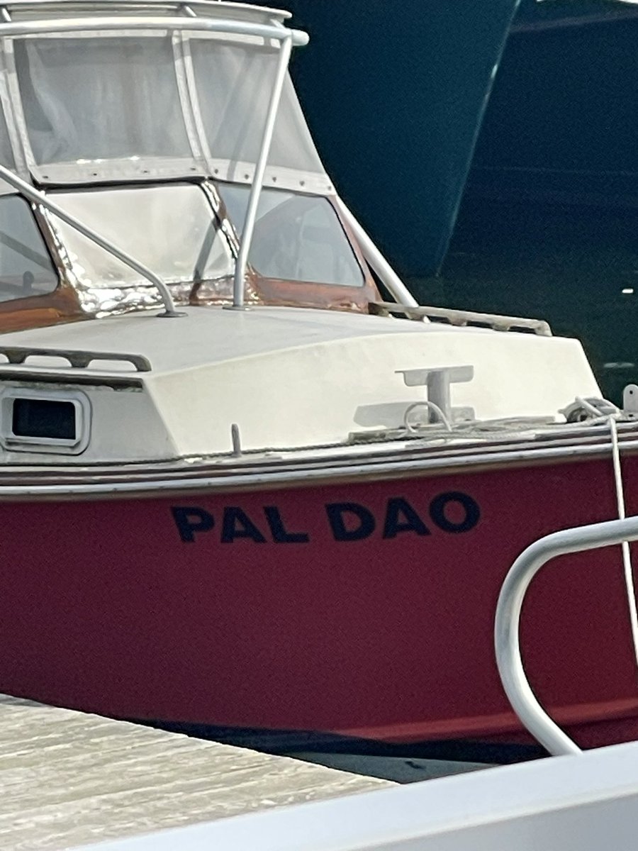 Met a boat that was almost Paul Dano :(