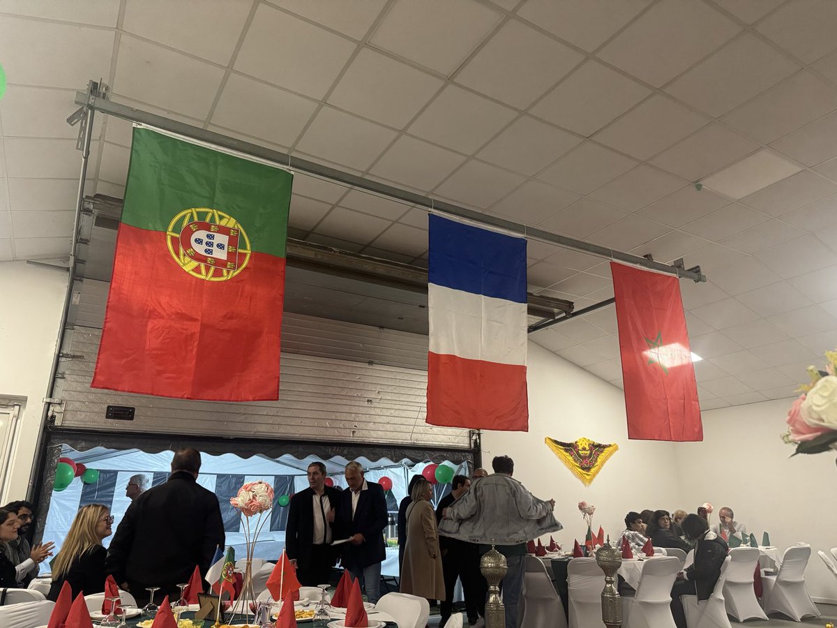 ConsulatOrly's tweet photo. Célébration de l’amitié franco-marocaine- portugaise à Corbeille Essonne(91) https://t.co/jv1cR6pAke