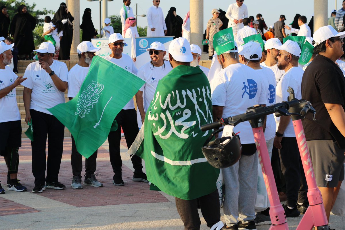 📸 لقطات مميزة بعدسة المتطوعة ( <a href="/_danahmed/">دانه أحمد</a> )

أحد المشاركات في الفرصة التطوعية: #الوطن_في_صورة بمدينة الجبيل الصناعية 🇸🇦

#معاً_نحقق_الأحلام
#نحلم_ونحقق  
<a href="/_maltheeb/">محمود بن صالح الذيب Mahmoud Al-Theeb</a>