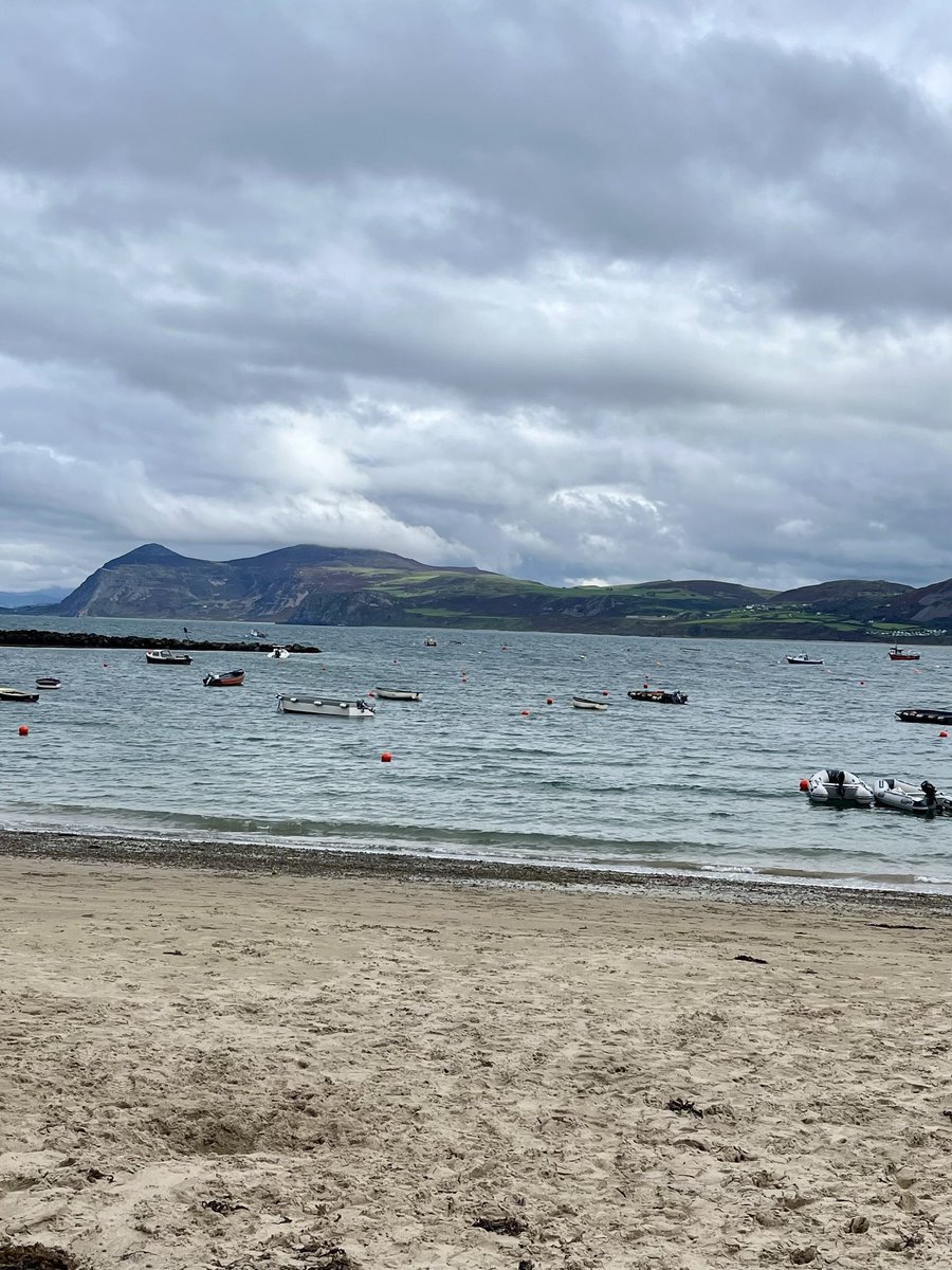 Rob Lundy tweet media