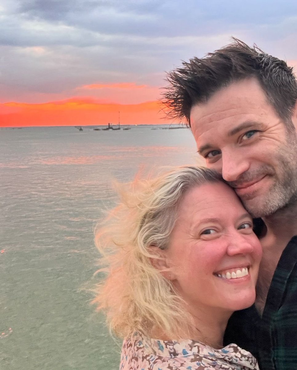 AllColinDonnell's tweet photo. Posted by Colin on his Instagram page 

Had an incredible time last week exploring Venice thanks to @playbilltravel. Wandering the streets of Venice, Burano and Chioggia and taking in the art, food and history everyday and 

1/3 https://t.co/1OO5z99AYO