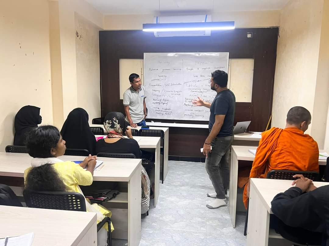 HamidKysar's tweet photo. A good number of years in my life have been spent mentoring and inspiring youths on skills development ,volunteering and the struggling still remains. The main objective of the struggling is to make them prepared with knowledge and skills l. Had great time with our youths. https://t.co/ywij2wK9wq