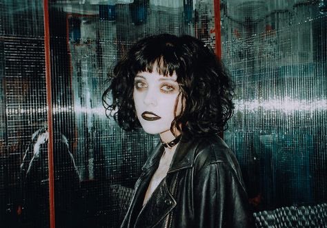 Heather Baron-Gracie (Pale Waves)