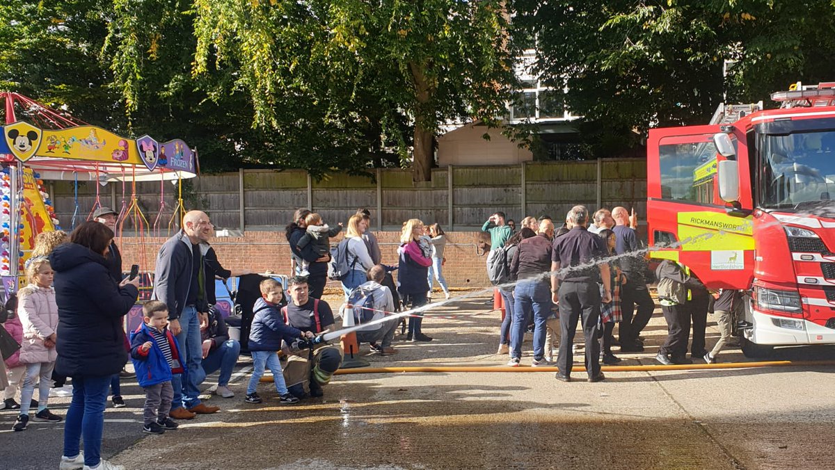 Ricky_fire_999's tweet photo. Thank you all who attended our Open Day today, the weather held out and the atmosphere was energetic, which makes days like today all worthwhile.  A special mention to Ahmed and Lisa who took on the 500 metre rowing challenge with the quickest times of the day 🙏🏼🚒 https://t.co/lFkKaMg9LJ