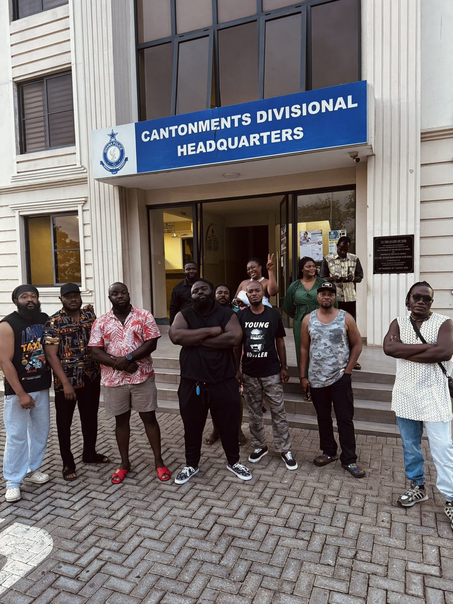 Pulled up with the family for <a href="/glennsamm/">GlennSamm Kvng || Walking Artiste 🇹🇿🇬🇭</a> 
My gee ain’t broken he is loved by many.
#FreeTheCitizens #FreeGlennSamm