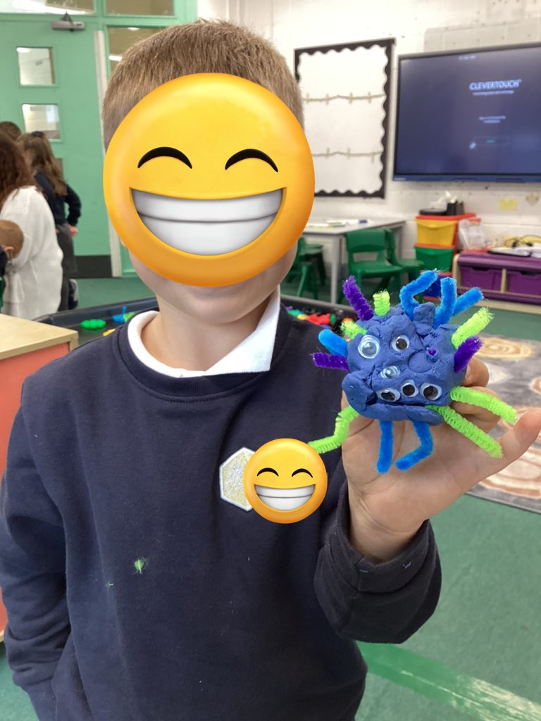 MissRDHarry tweet media