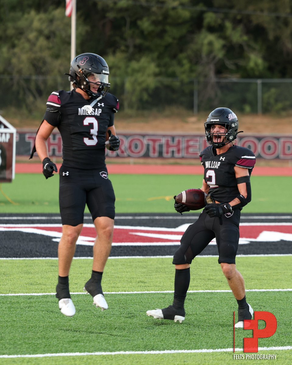 Dawgs with a big win! Proud of how we battled. It was 4 full quarters of solid football!! 
#ProtectTheBrotherhood