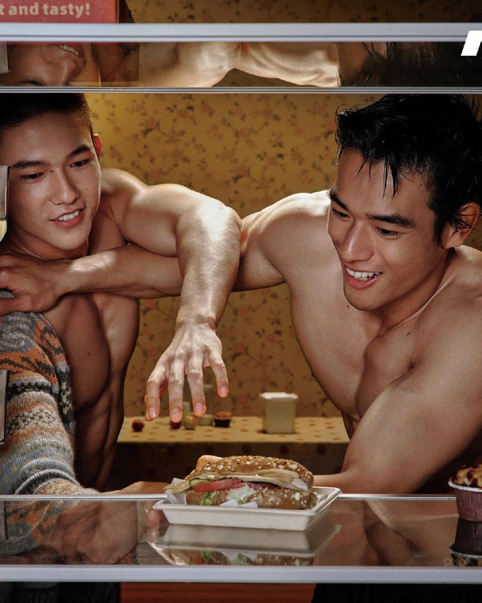 Yehao and Yang Zhiwen stun for Men's Uno.