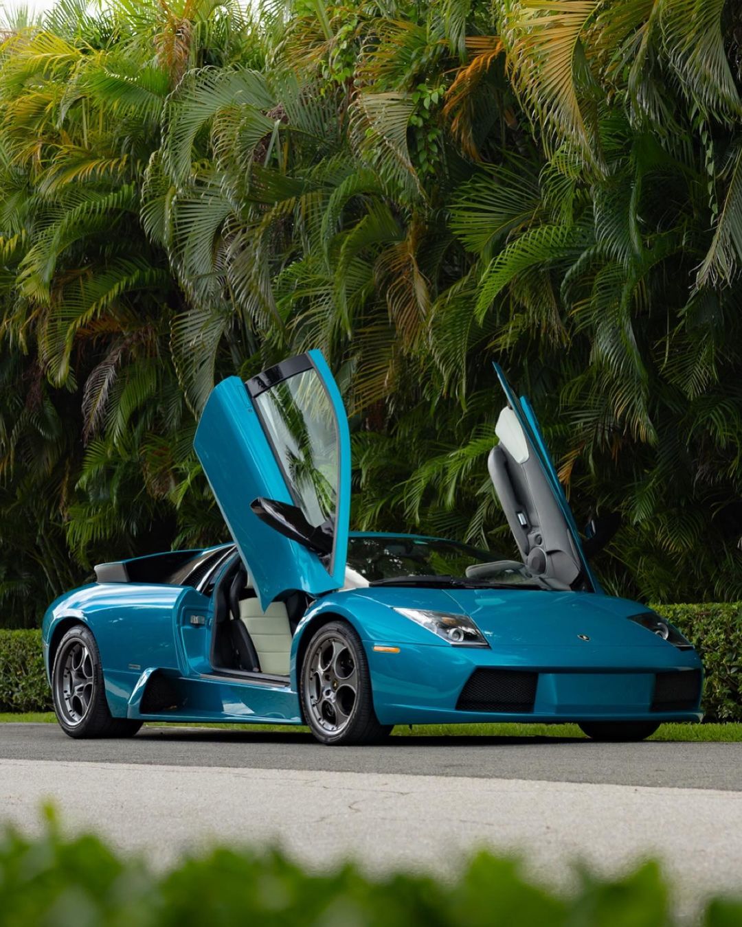 dupontregistry on X: 