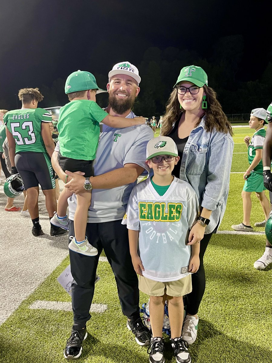 Coach Burkhead tweet media