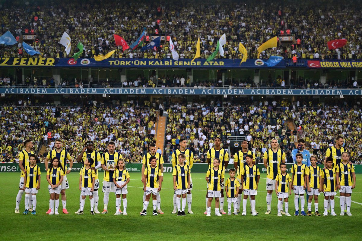 SADECE ODAKLAN, ARMANIN HAKKINI VER! <a href="/Fenerbahce/">Fenerbahçe SK</a>