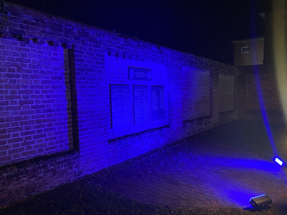 The memorial wall at <a href="/HantsPolice/">Hampshire Police</a> Support and Training HQ has gone blue this evening ahead of <a href="/npmdUK/">NATIONAL POLICE MEMORIAL DAY</a> We remember with pride and gratitude those who died serving and protecting. #NPMD24 # WeWillRememberThem #PoliceFamily