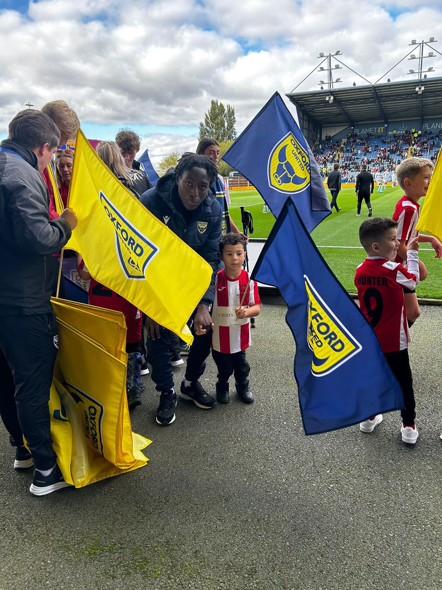 sarahmckel's tweet image. Huge thanks to @OUFCOfficial for providing such a special experience for @SSAFCWarriors. A true community club. The children loved it. 
If you know of a child with a physical disability who would like to come to our free, fun football sessions, message me!