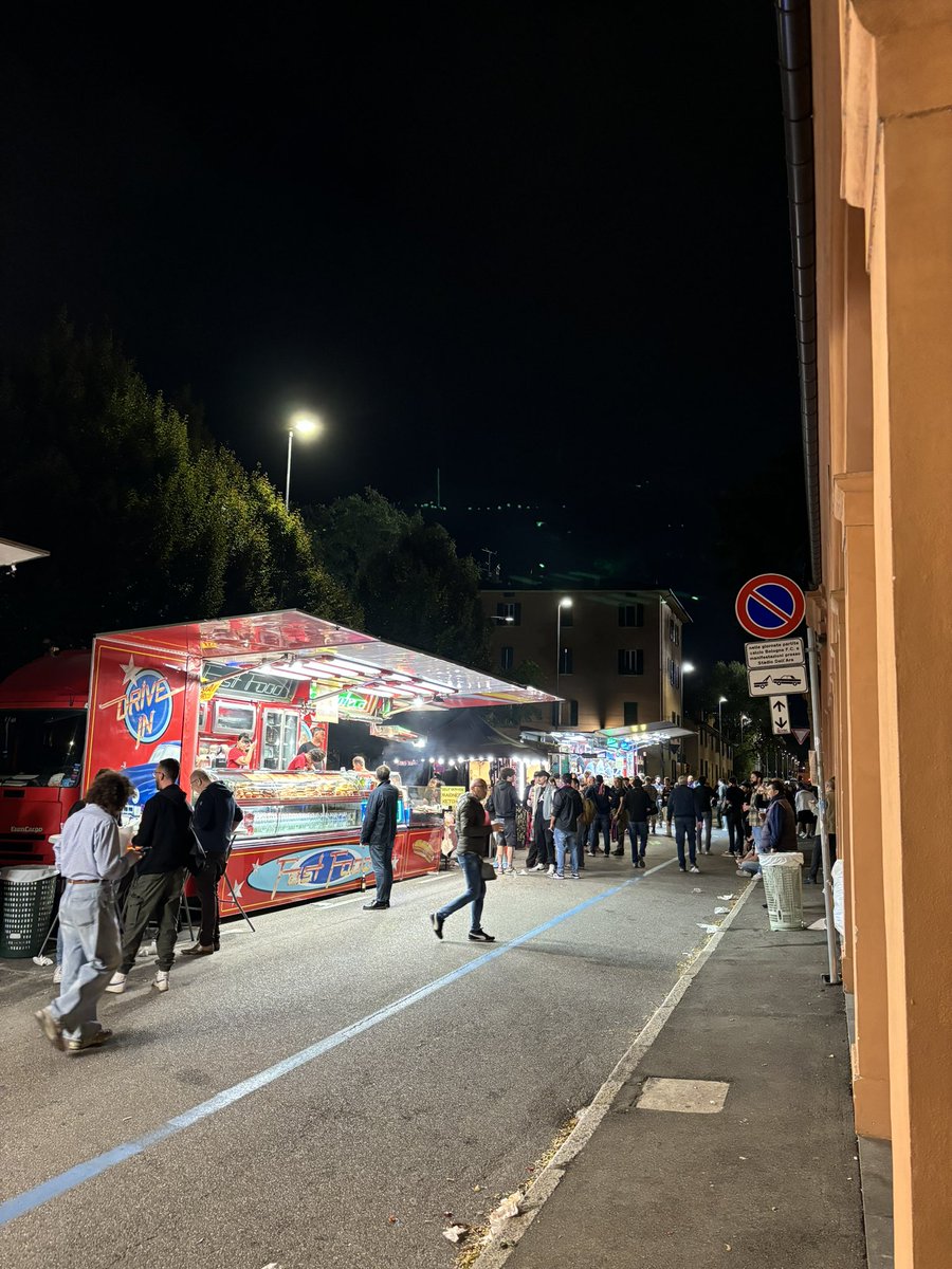 scottmunro1977's tweet photo. #Bologna #atalanta ⚽️ 🇮🇹 🏴󠁧󠁢󠁳󠁣󠁴󠁿 https://t.co/cUkklJXSq7