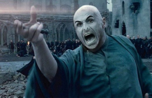 95th minute winner from a set piece. 🤣🤣🤣 truly are the master of the dark arts. #Arsenal