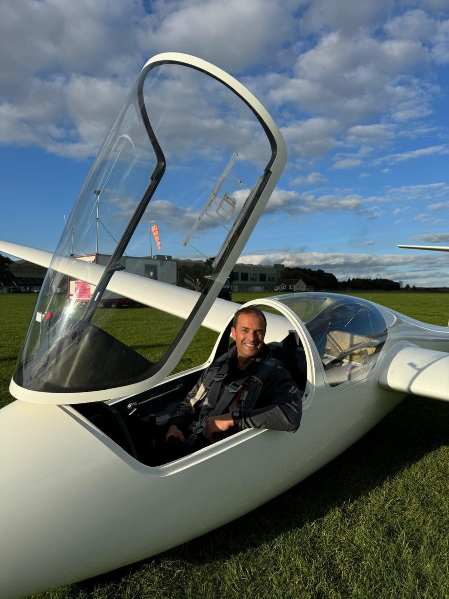 So I’ve been learning to glide, and today went solo for the first time! <a href="/BritishGliding/">Gliding</a>