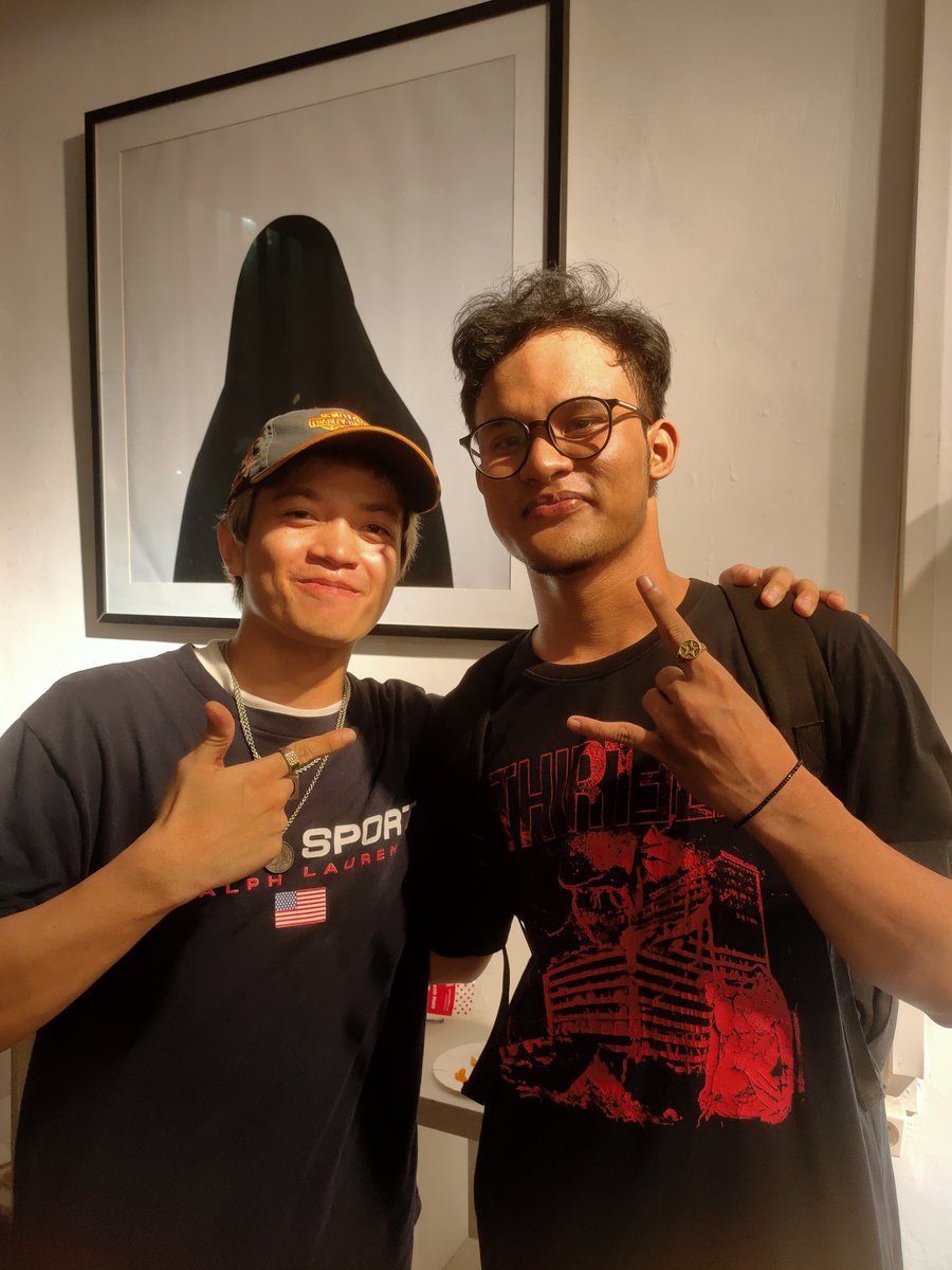 jumpa dengan pengendali drumnya <a href="/bleachtodeath/">BLEACH</a>