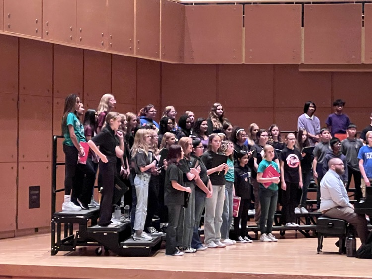 BRCCSD180's tweet photo. Working hard and sounding great!! https://t.co/cAdEzExOFA