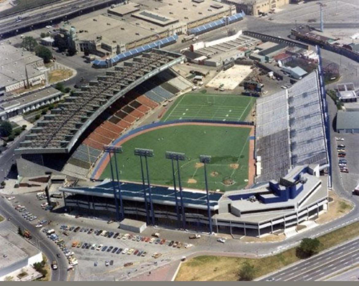 Roger Petersen tweet media