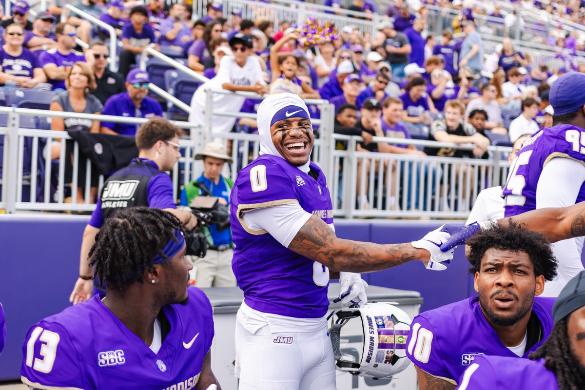 How's two TDs for ya, <a href="/KnightYamir/">Yamir “Miz” Knight</a> ⁉️

#GoDukes